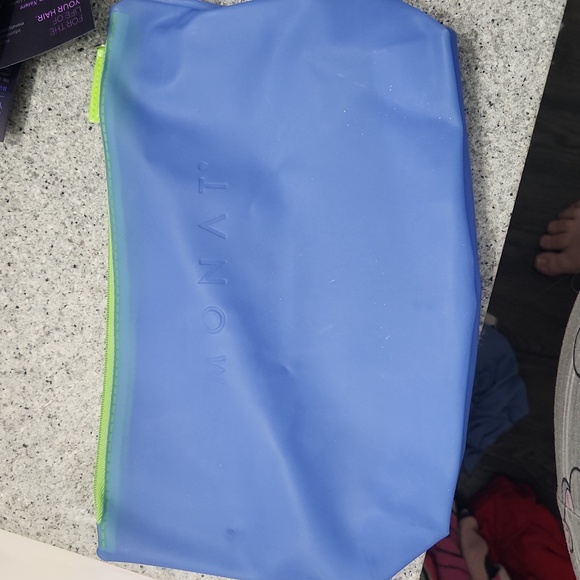 Monat sample set with bag - Picture 5 of 5